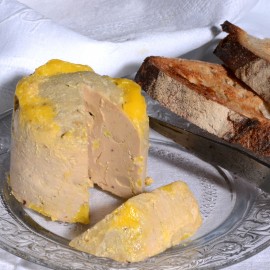 Foie gras de canard entier médaille d'argent 2020 et or 2019 au Concours Général Agricole de Paris. Fabrication artisanale