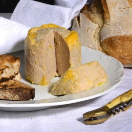 Foie gras de canard entier médaille d'argent 2020 et or 2019 au Concours Général Agricole de Paris. Fabrication artisanale